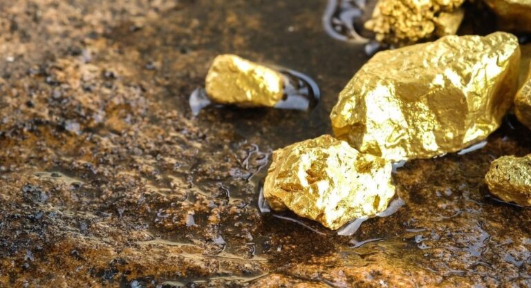 What’s This Newly Listed Gold Exploration Company Offering: Element79 Gold Corp.(CSE:ELEM)