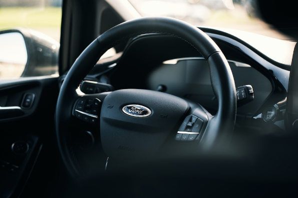 Explore investment potential with Ford (NYSE: F) – a robust, dividend-friendly opportunity